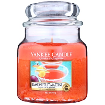 Yankee Candle Passion Fruit Martini vonná svíčka 411 g Classic střední